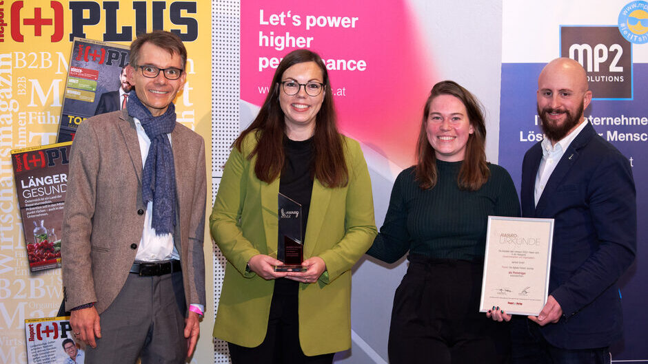 samedi mit IT-Wirtschaftspreis „eAward 2022" ausgezeichnet