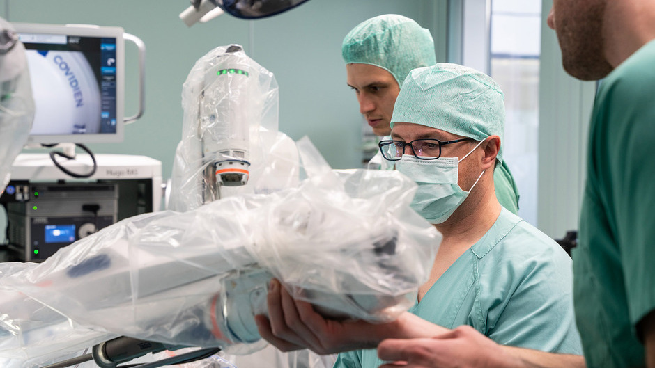 OP-Roboter HUGO kommt erstmals in Deutschland in der Urologie zum Einsatz