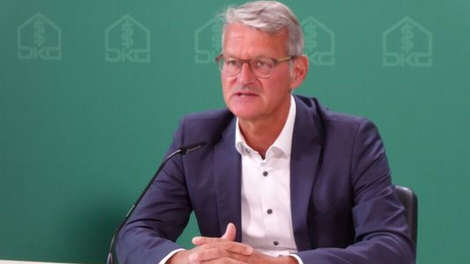 Zwangsmaßnahmen zur Durchsetzung ministerieller Digitalisierungsideen