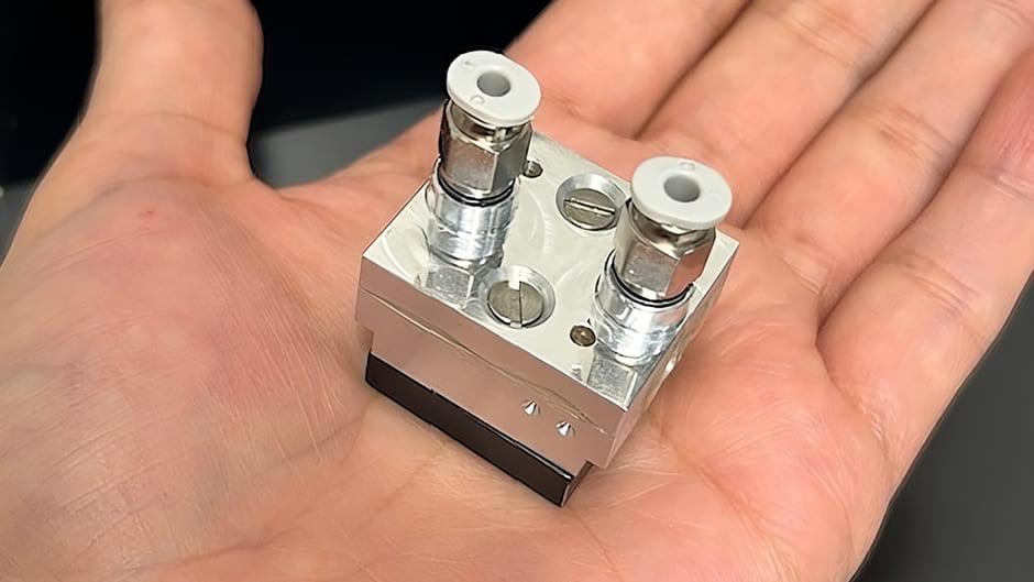 Atemtest im Taschenformat für Magenbakterien - Mini-Sensor analysiert Atemluft auf Infektion mit Helicobacter pylori