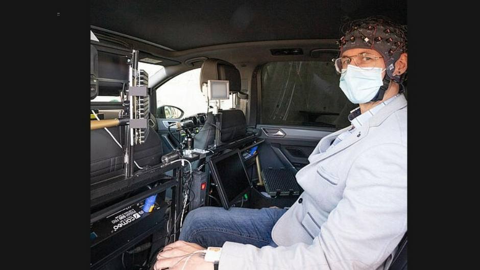 Hightech-Teddys, OP-Roboter und Auto-Sensorik helfen kleinen und großen Patienten