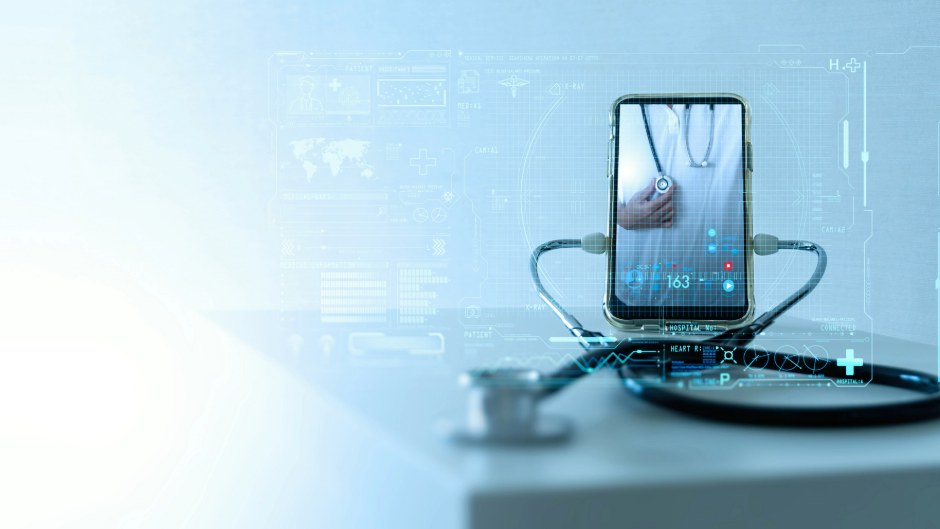Verbraucher sehen Digitalisierung im Gesundheitswesen vorsichtig optimistisch