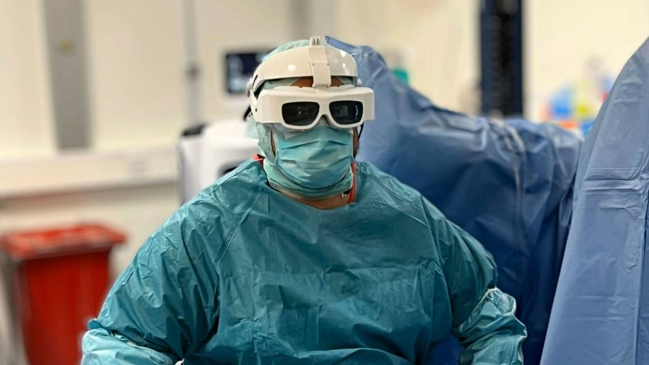 AR-gestützte Prostataoperation: Spezialklinik für gutartige Prostatavergrößerung optimiert Leistungsspektrum