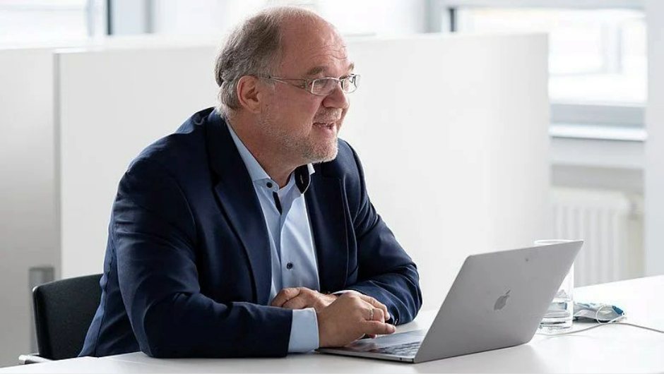 KI-Kompass für das Gesundheitswesen - ein Interview mit Prof. Dirk Heckmann