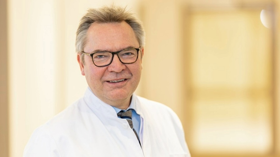 Dirk Weyhe mit dem German Medical Award in 2025 in Gold ausgezeichnet