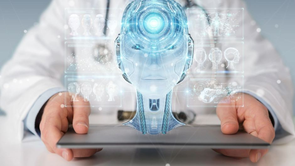 Dr. KI: Wenn der Chatbot zum medizinischen Ratgeber wird