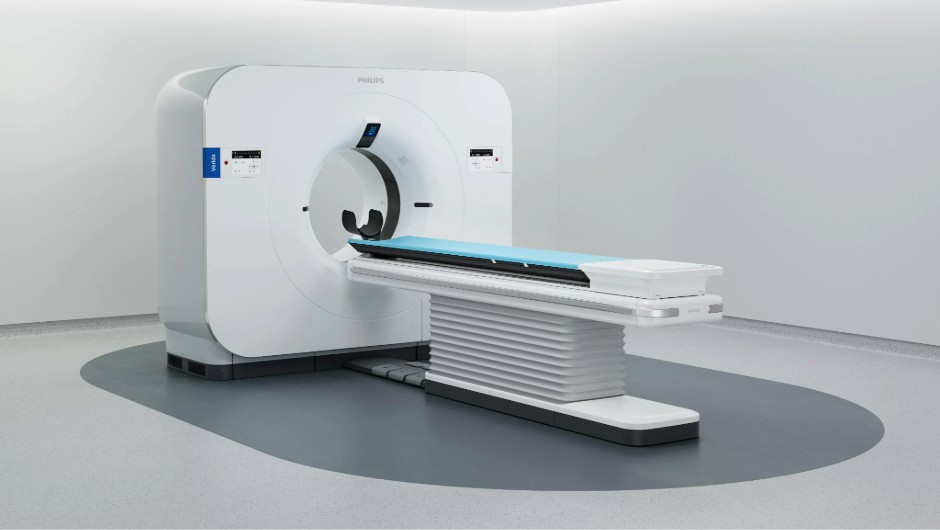 Europa-Premiere: Philips stellt Verida CT vor als weltweit erstes detektorbasiertes Spektral-CT mit KI entlang der gesamten Bildgebungskette