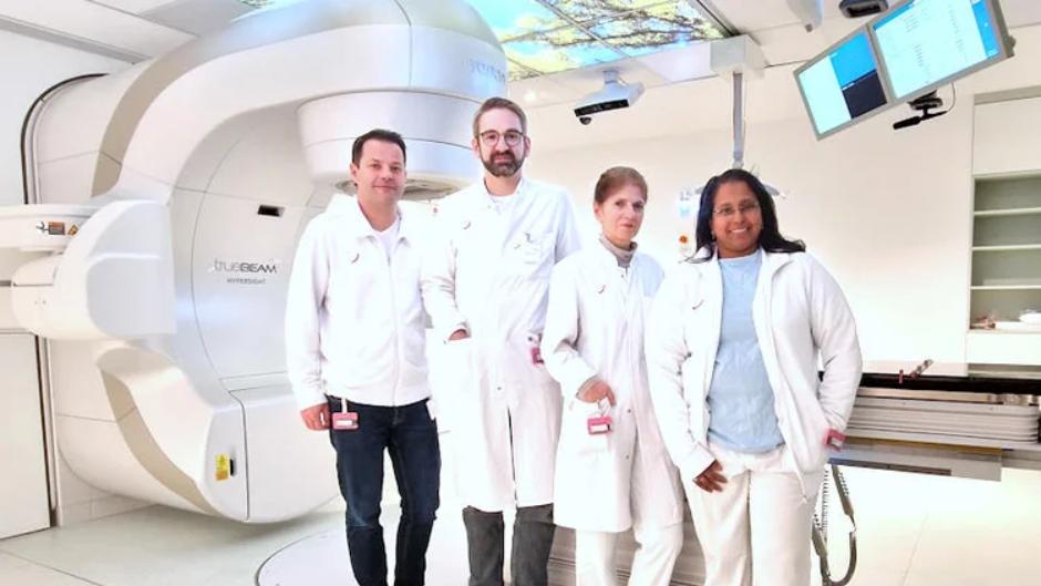 Zwei Linearbeschleuniger ermöglichen präzise Tumorbestrahlung im Vivantes MVZ Spandau