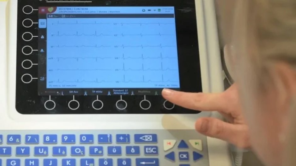Vivantes führt digitales Ruhe-EKG in der Patientenversorgung ein