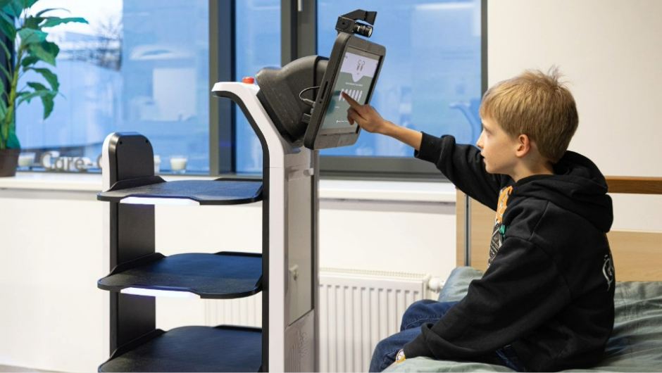 Mobile Robotik entlastet Pflege in der Kinderchirurgie
